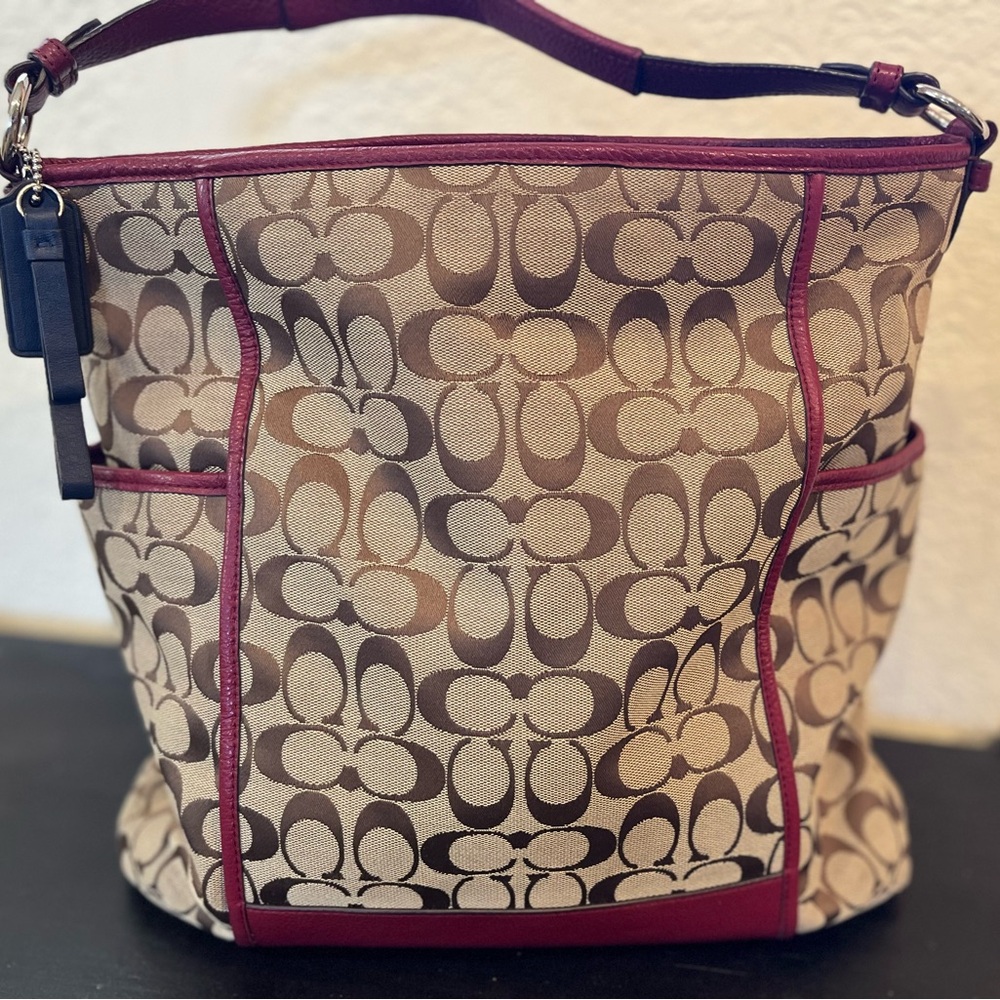 Authentic COACH Park Signature Hobo Red/Khaki/ Crimson Shoulder Bag
